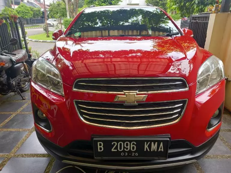 mobil merah fortune8 detailing